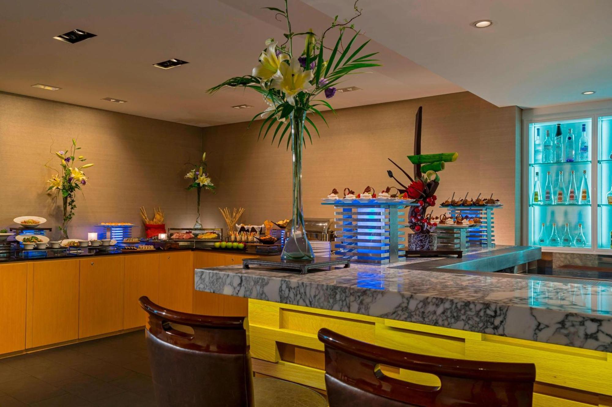 The Westin Lima Hotel & Convention Center Экстерьер фото