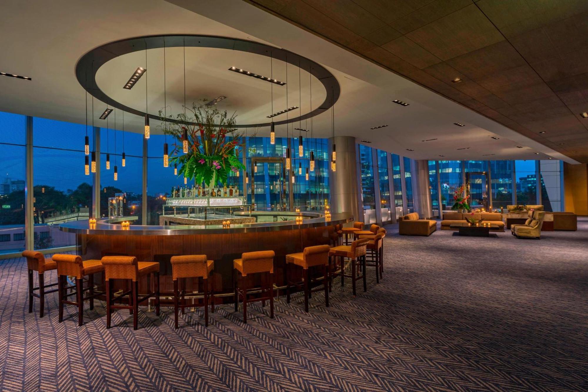 The Westin Lima Hotel & Convention Center Экстерьер фото